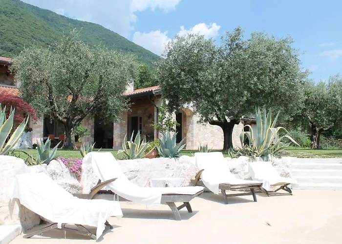 Bed & Breakfast Le Agavi