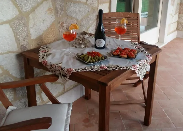 Bed & Breakfast Le Agavi 3*